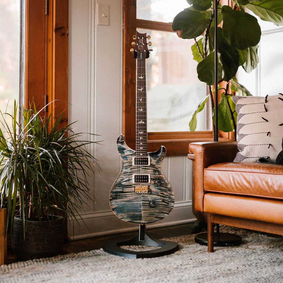 PRS Floating Guitar Stand